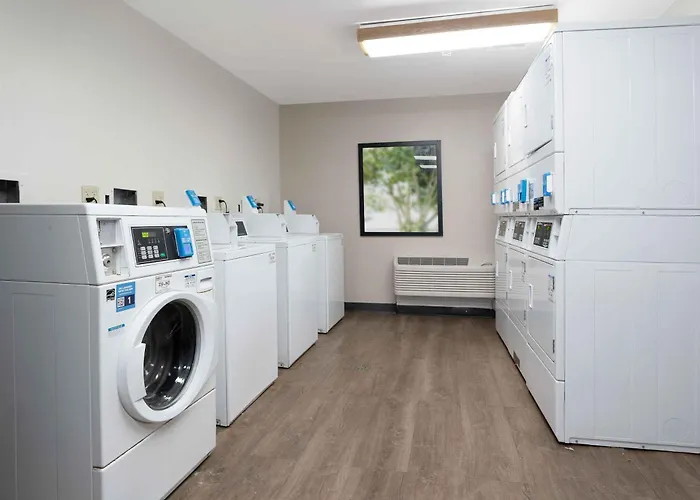 Extended Stay America Suites - St Petersburg - Clearwater - Executive Dr